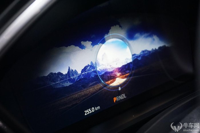 法兰克福车展：更精致饱满实拍福特全新一代Kuga（翼虎）