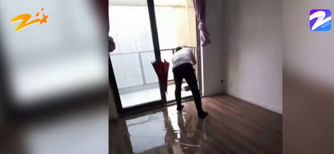 这样的阳台看着美观，却让住户苦不堪言！杭州一女士刚买房不久，就发愁了