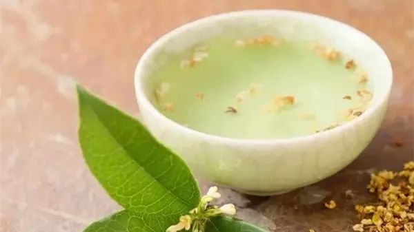 但愿人长久千里共婵娟跟中秋有关,但愿人长久千里共婵娟是写中秋吗