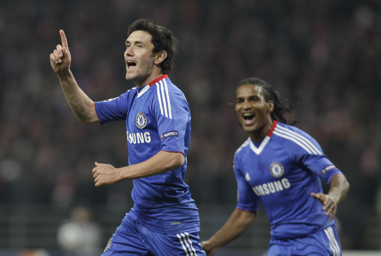 瓒冲潧宸﹁矾澶╁皧,瓒冲潧鎺屾晠