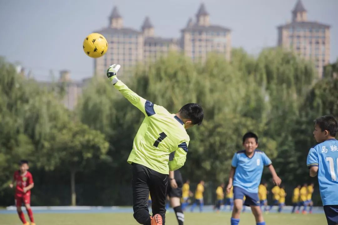 少儿大赛招募,足球队组建招募启事