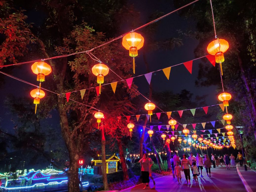 别再@微信官方,十一黄金周,肇庆鼎湖山、七星岩景区七重福利送给你!