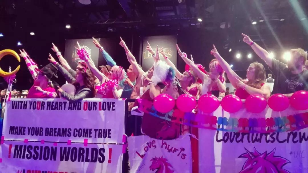 UOL故事：重生之我是独联体战队