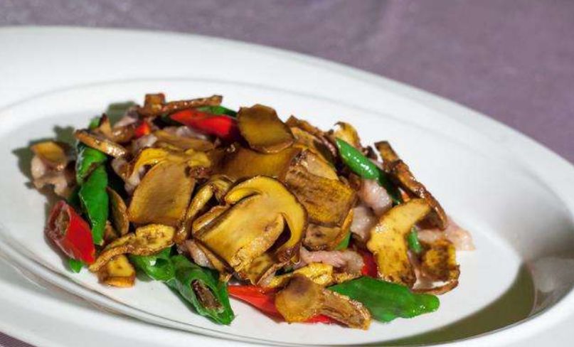 云南真的有很多毒蘑菇吗,云南的蘑菇真的那么毒吗