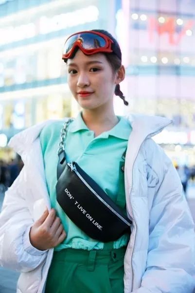 美特斯邦威羽绒服长款蓝绿色,美特斯邦威羽绒服199两件测评