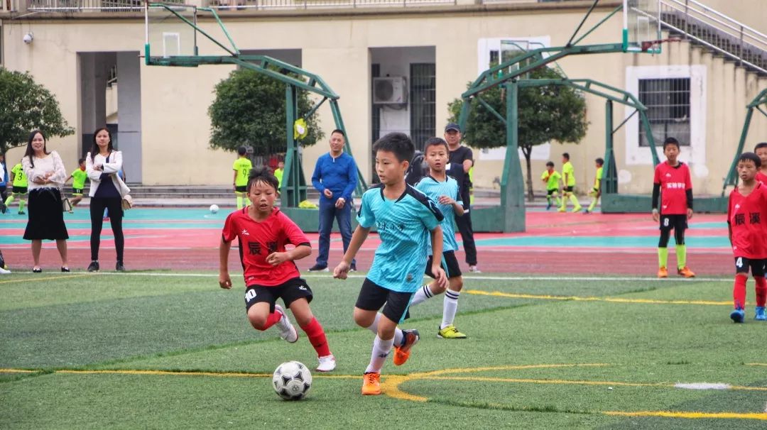 怀化市青少年足球队,怀化青少年足球联赛男子组成绩