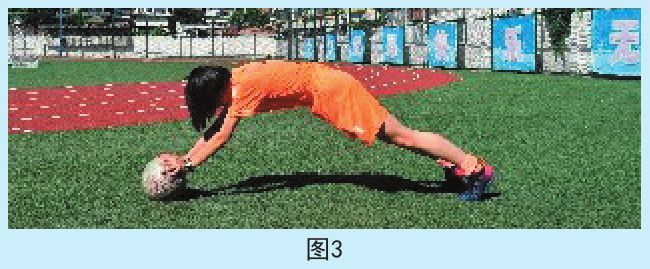 青少年足球教学与训练问题,小学足球体能和力量训练方法