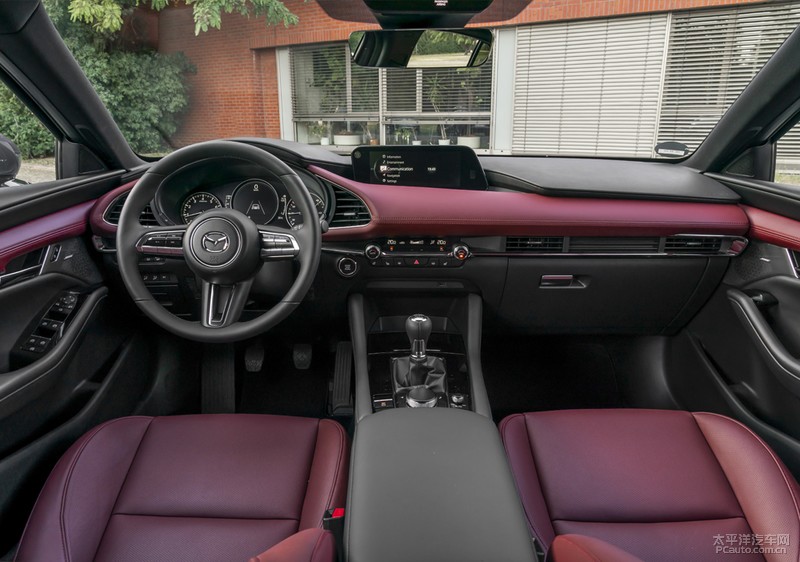 次世代马自达3昂克赛拉这款车怎么样 (mazda3昂克赛拉云控版是什么意思)