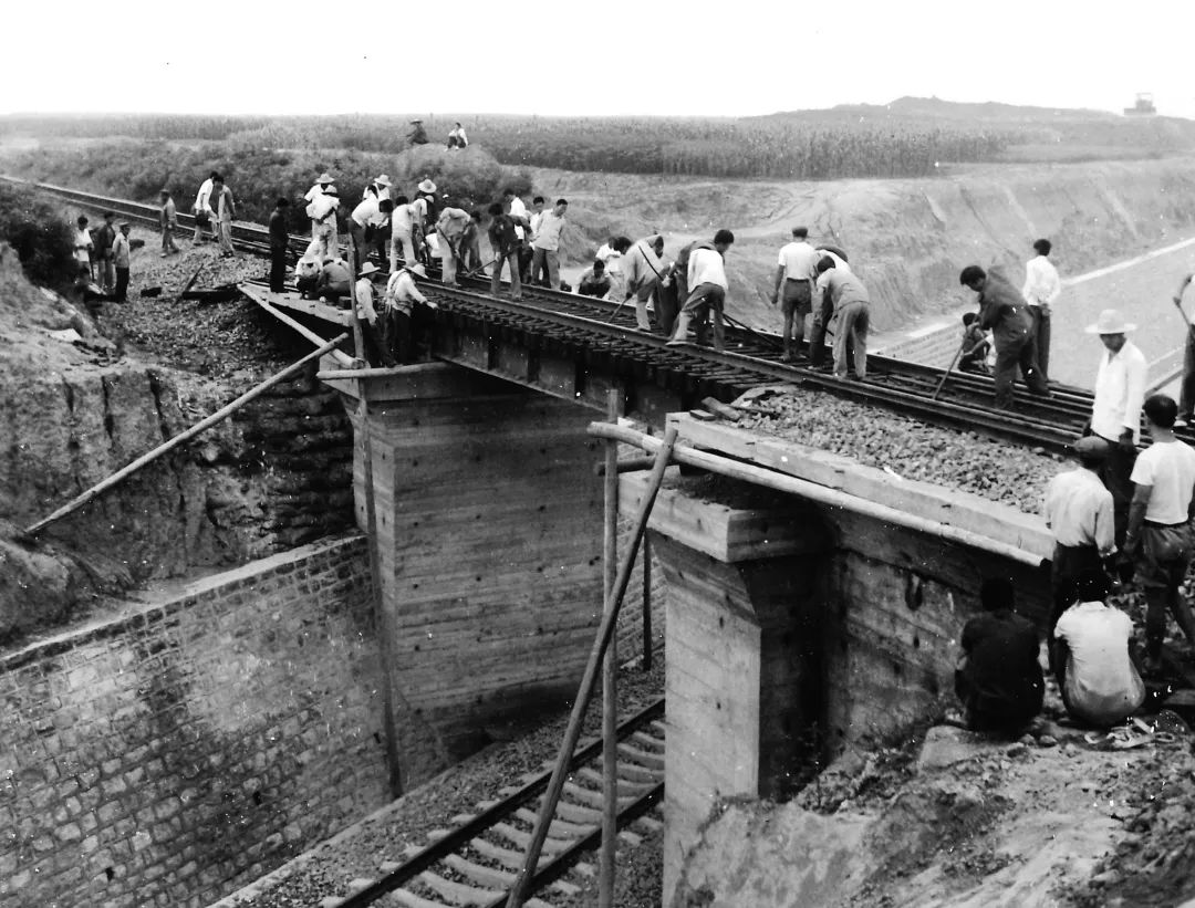 礼赞新中国奋进新征程视频,礼赞70年筑梦新时代