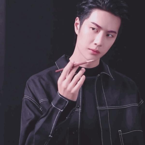 为什么要找男演员代言化妆品？？王一博、沈腾......真的都很灾难啊