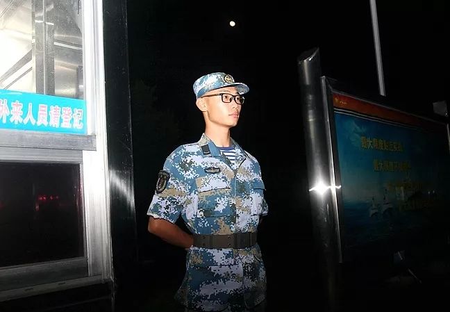 海军院校训练真实视频,海军战队训练真实视频