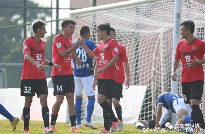 红色奇迹下的成长,红城奇迹