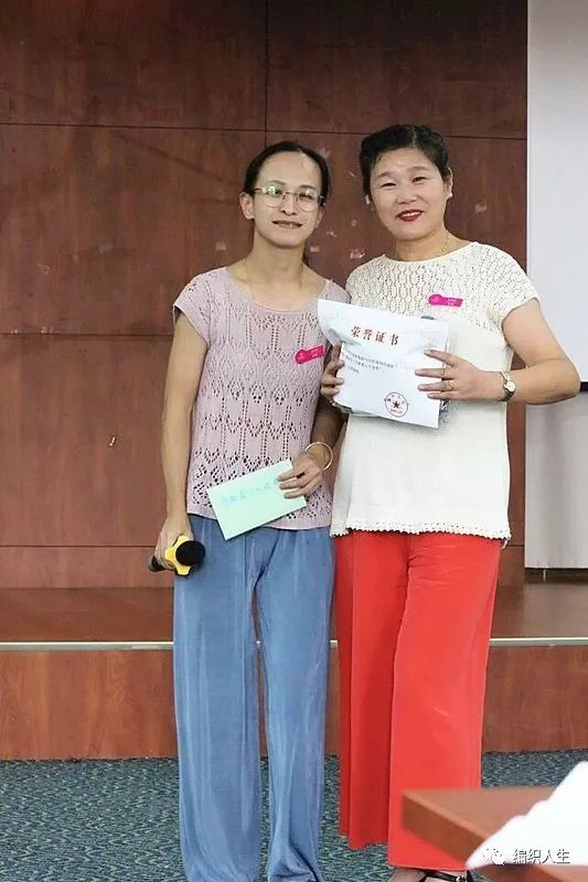 五星红旗手工编织视频,编织五星红旗的视频