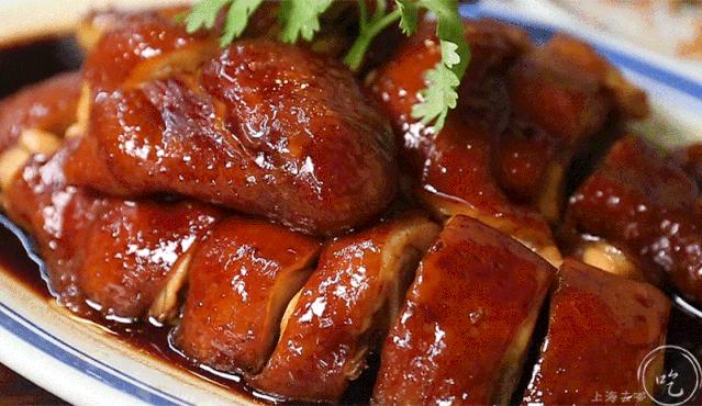 做了40年茶餐厅的兄弟俩，在人广又开了家「宝藏茶冰室」，刚开就爆了