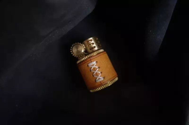 复古怀旧老式煤油打火机,纯铜复古煤油打火机