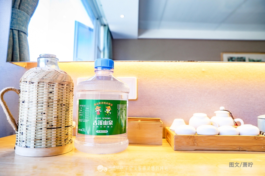 打卡中国第一高塔600米小蛮腰,打卡光明四大网红桥