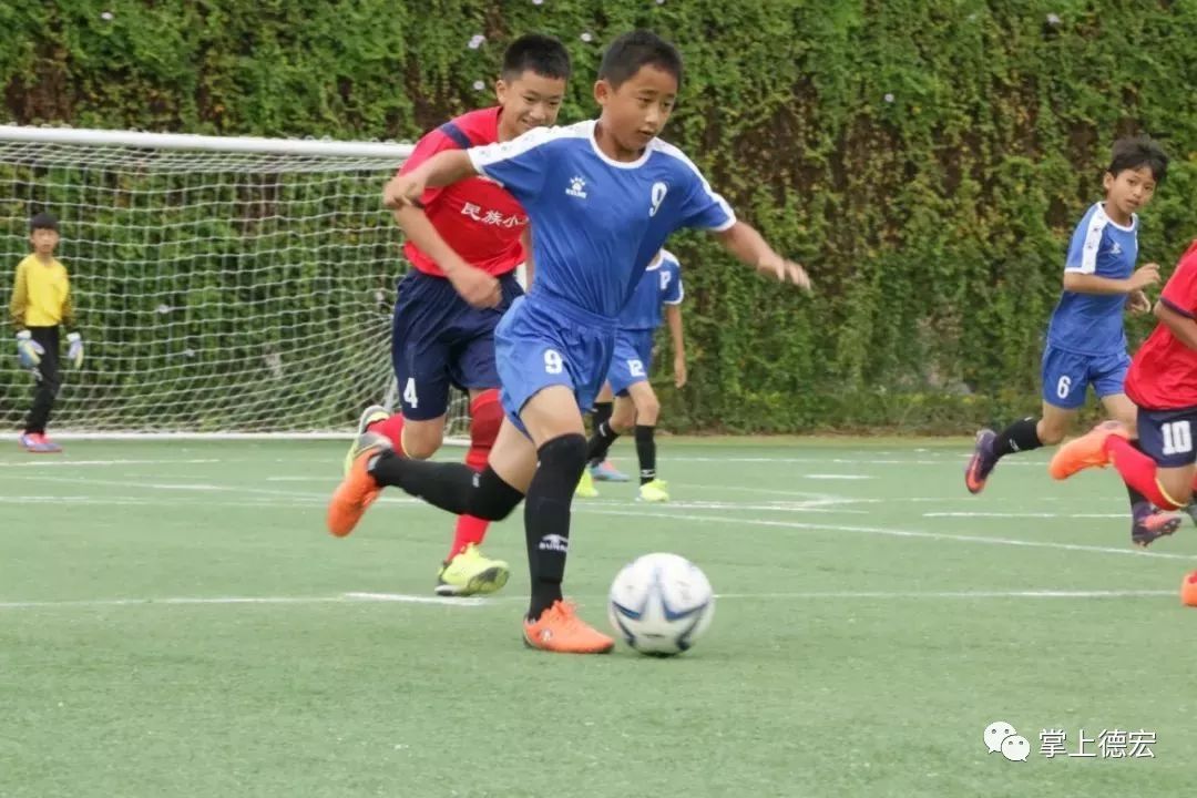 追逐梦想足球,追逐梦想比赛视频