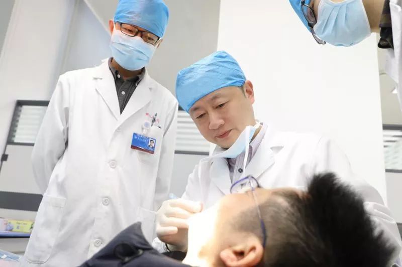 良医|牙齿“地基”再生找到新途径，上海医生接任国际口腔修复大会主席