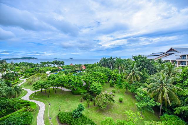 三亚旅游攻略自由行民宿十天,三亚旅行攻略自由行