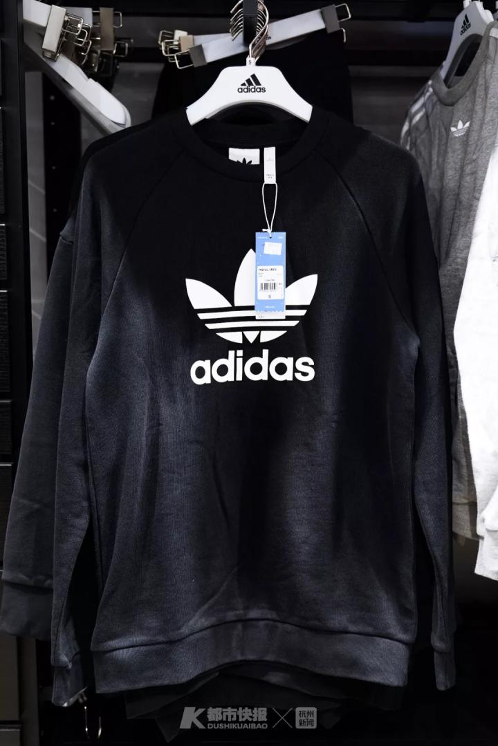 身上穿了假的耐克,阿迪耐克真假穿着体验