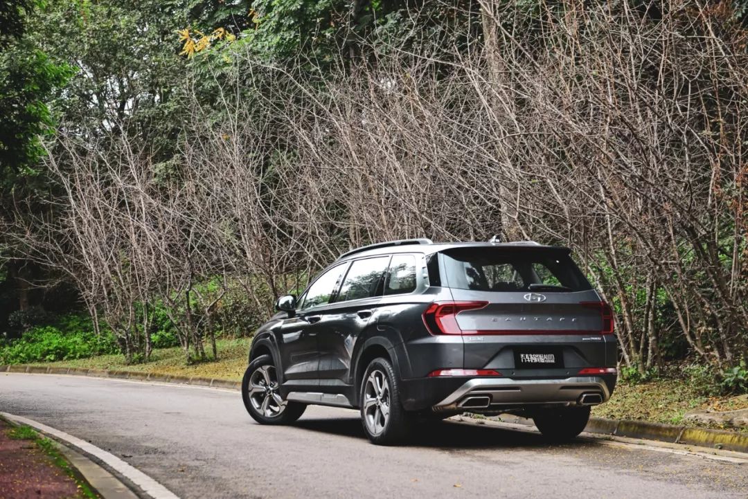 现代胜达试驾38号评测视频,现代进口胜达3.0试驾视频