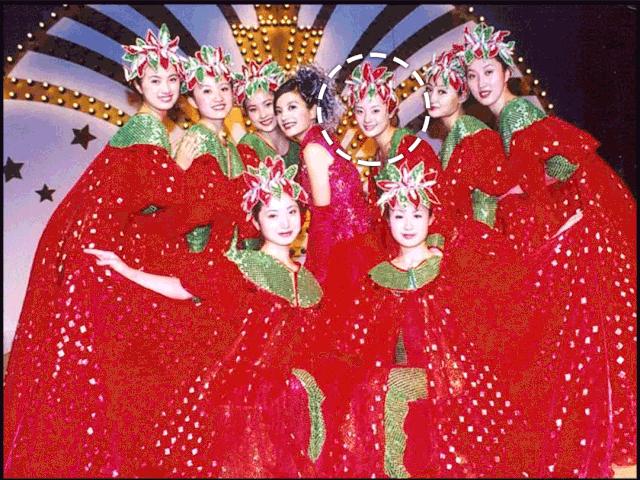 杜飞穿红色衣服,杜飞穿匡威