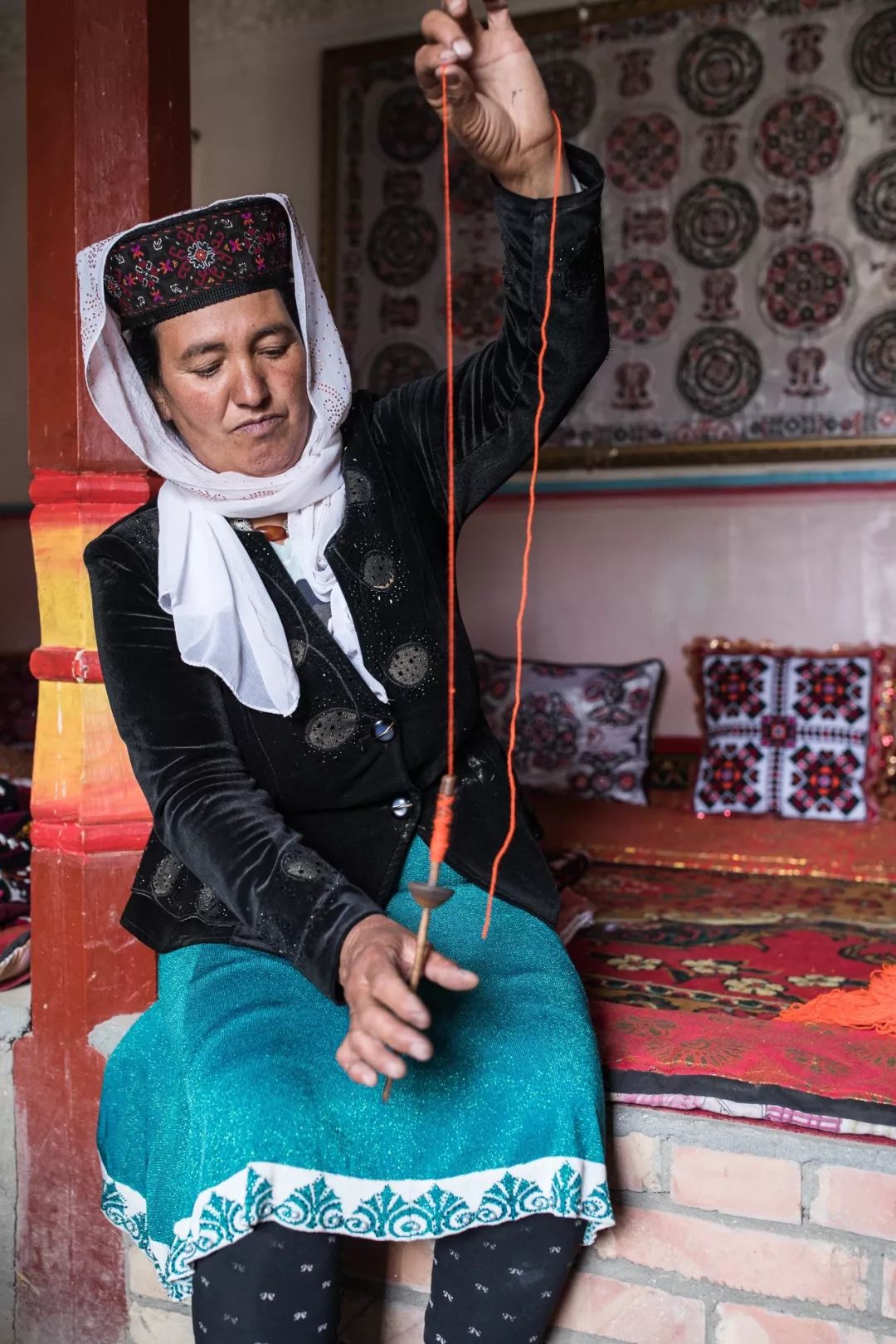 和青藏高原一样高的地方,比青藏高原还高的高原