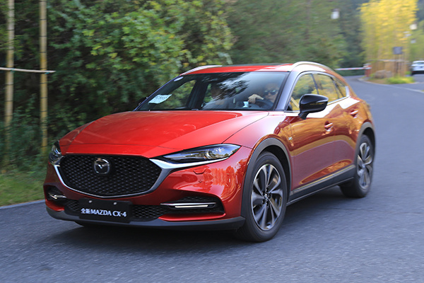 马自达cx-4和cx5的底盘操控,马自达cx-4试驾2.0视频