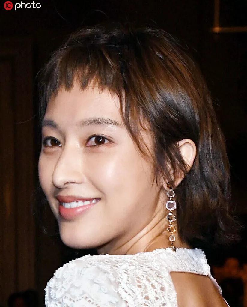 欧阳娜娜直刘海发型,欧阳娜娜齐刘海发型