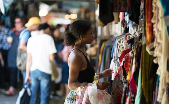 泰国头号市集像迷宫15000摊位15个足球场大游客迷路是常态