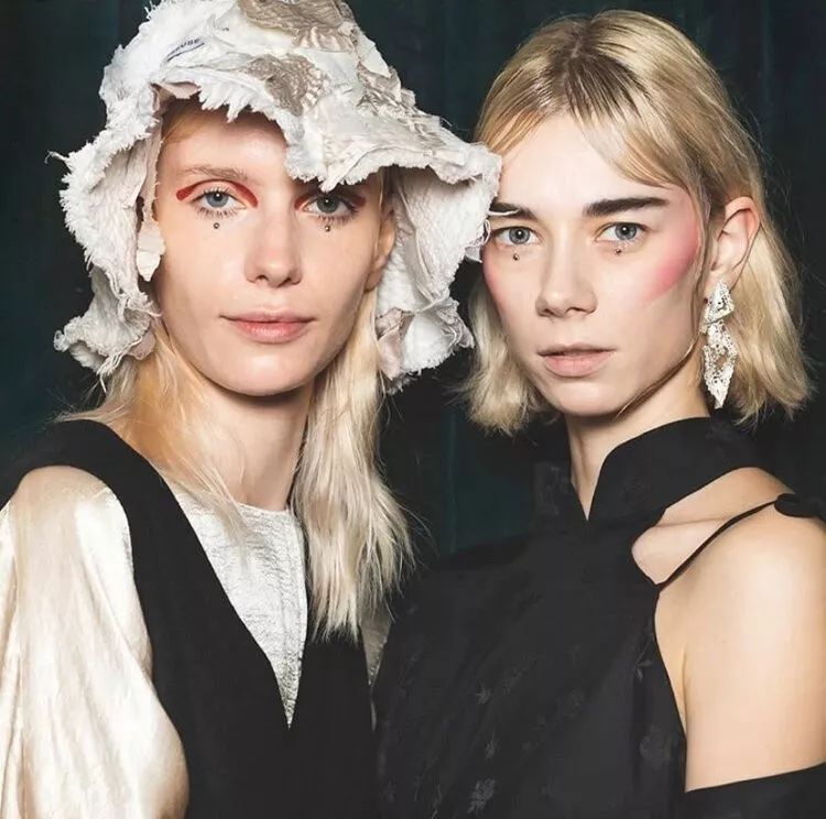 你被布置过的作业,你所看到的世界都是被人精心设计