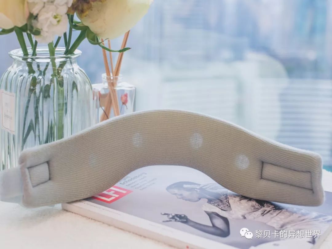 亲测，这6样小物真的能改变我们的体态