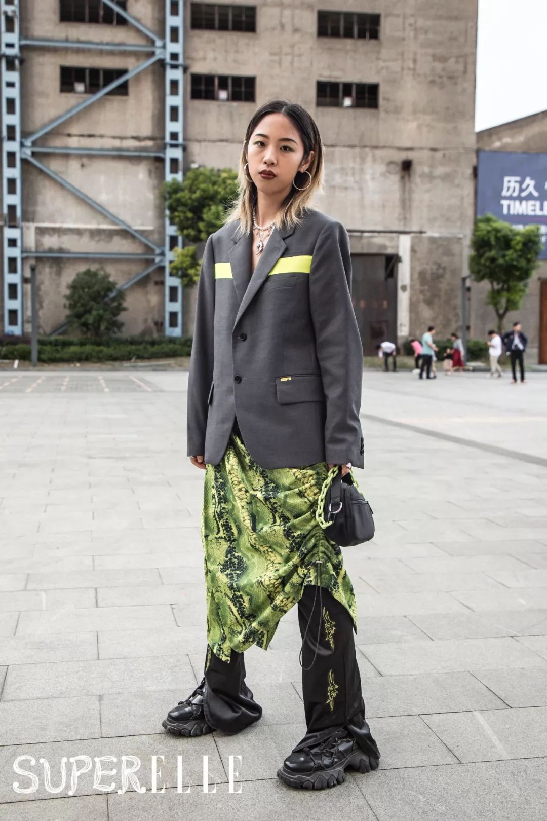 夏日街拍穿搭找灵感轻松变时髦,街拍50个灵感穿衣搭