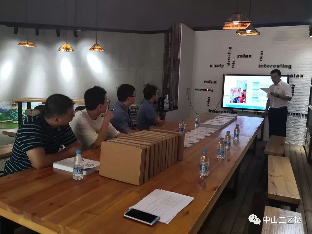 第二市区检察院联合教育主管部门赴辖区中小幼学校督导“一号检察建议”落实情况