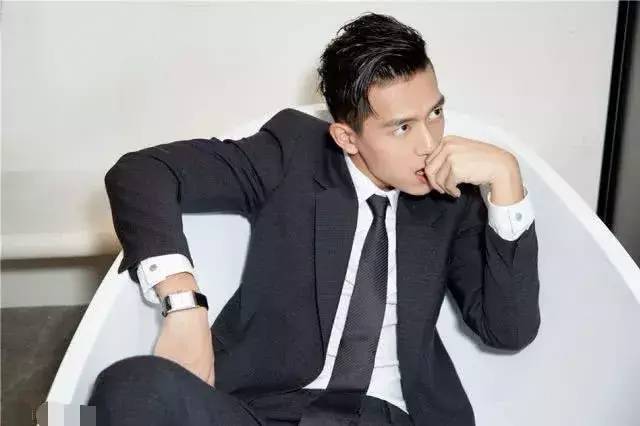 听说李现要来东北搓澡！小编必须给他安排明白儿的