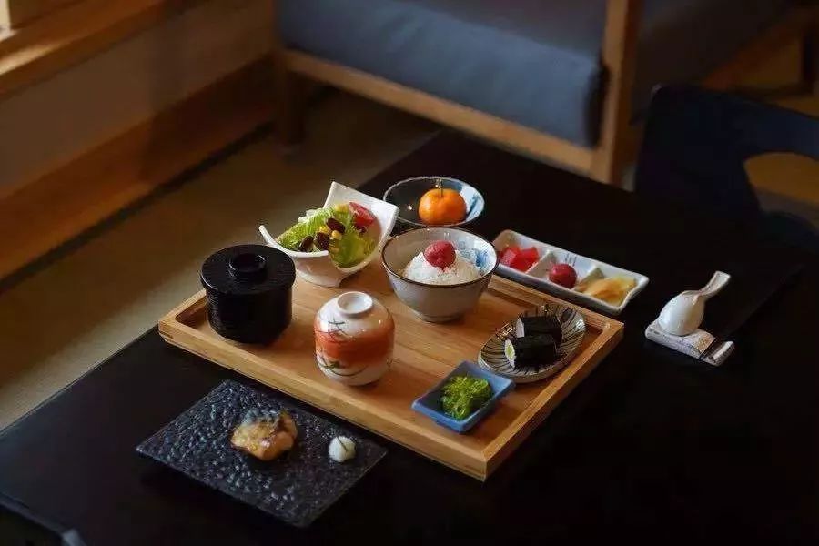 人均200一日游,100元一晚自驾游民宿