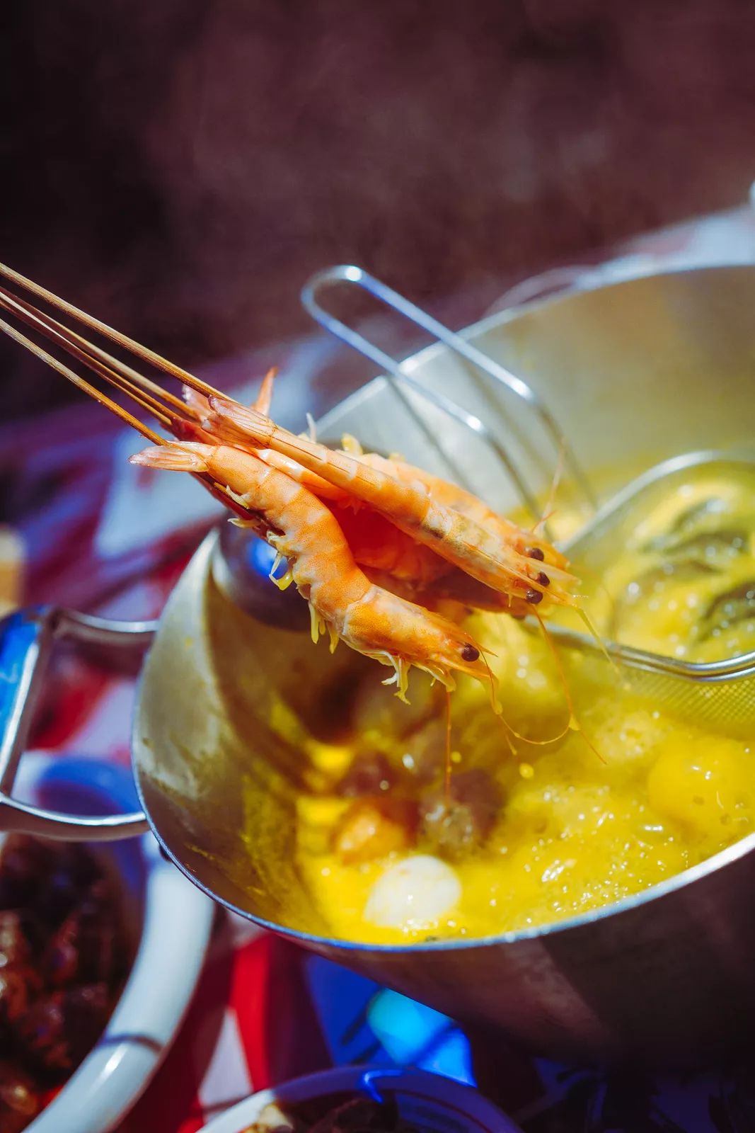 剪影时光,有人真的把老香港的模样嫁接到成都