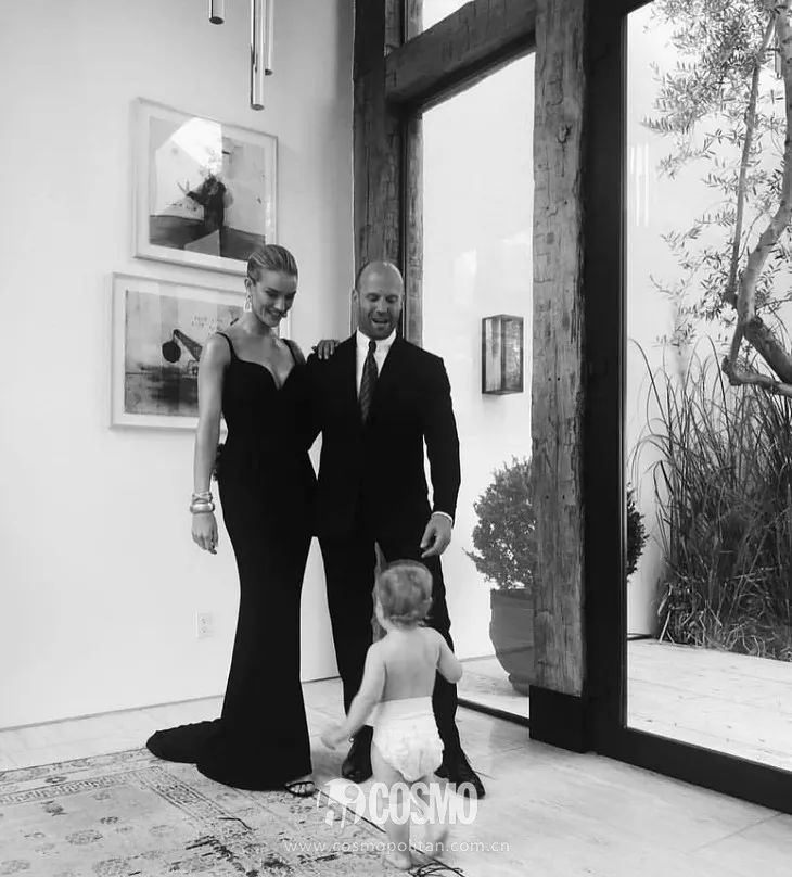 时髦办|Rosie看中哪件就把颜色买全，大嫂购物就是这么简单