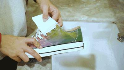 中国造了双百元鞋竟有3,600,000色？！穿上1秒就炸街、不怕脏