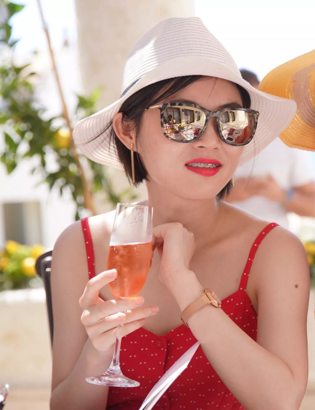 戴牙套改变了脸型可以恢复吗,戴牙套改变颜值