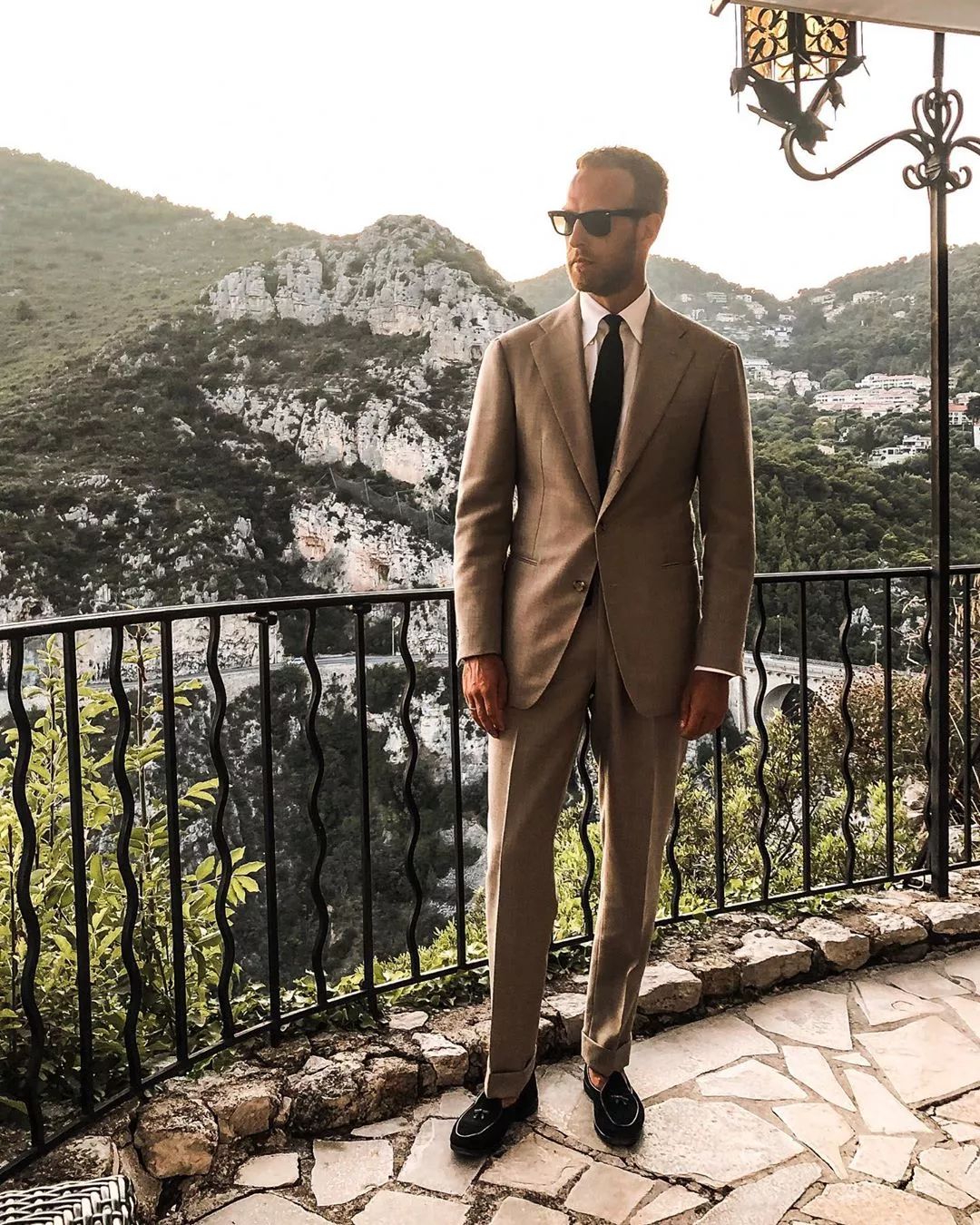 如何判断一套定制西装到底值不值,定制西装之前你必须掌握的知识