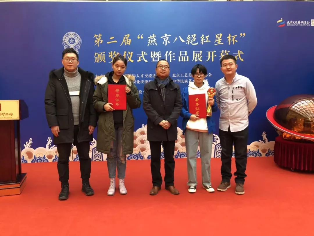 挑大学选城市还是选学校,挑大学选专业推荐书目