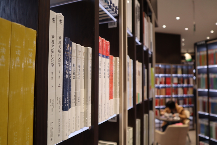 佳能M200入门微单相机eosm200,佳能eosm200值不值得买