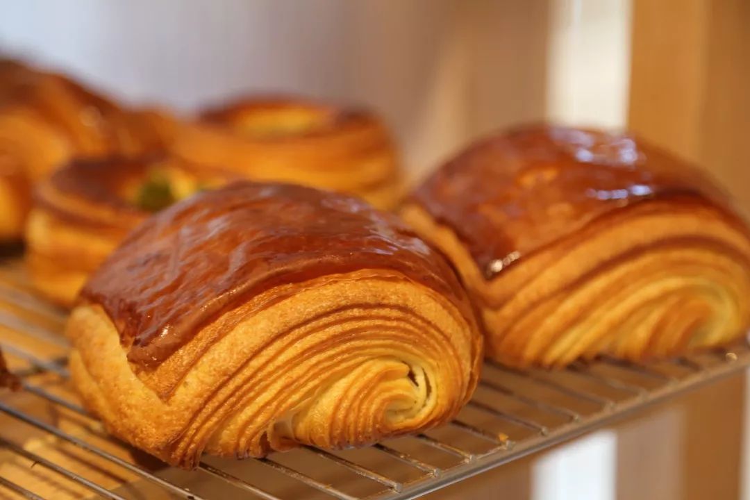 轻甜市集4.0强势来袭，菁纯气垫11元带回家，你能忍住不来？