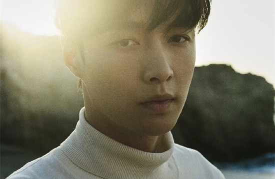 张艺兴晚安钢琴版完整版,张艺兴新歌晚安好听吗