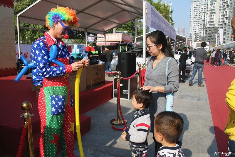 今天宝安体育馆有车展吗,2019年1月深圳市车展