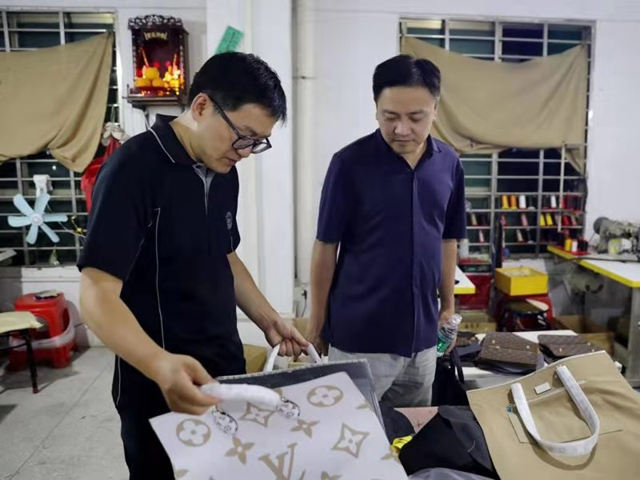 几百块钱的爱马仕,市场价要十几万的爱马仕