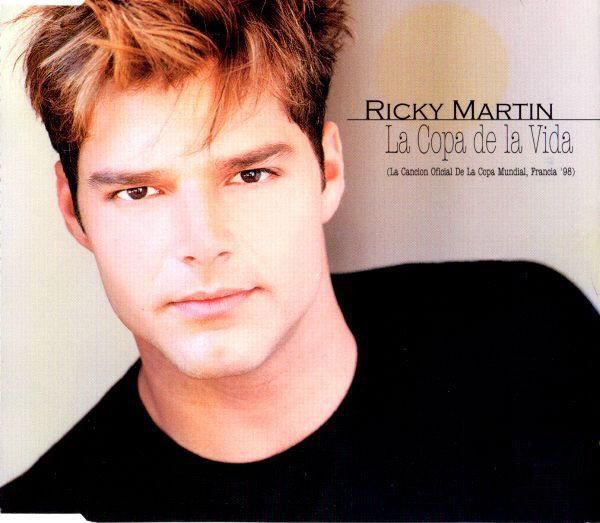 世界杯足球歌曲生命之歌,足球世界杯最经典的歌曲是哪一首