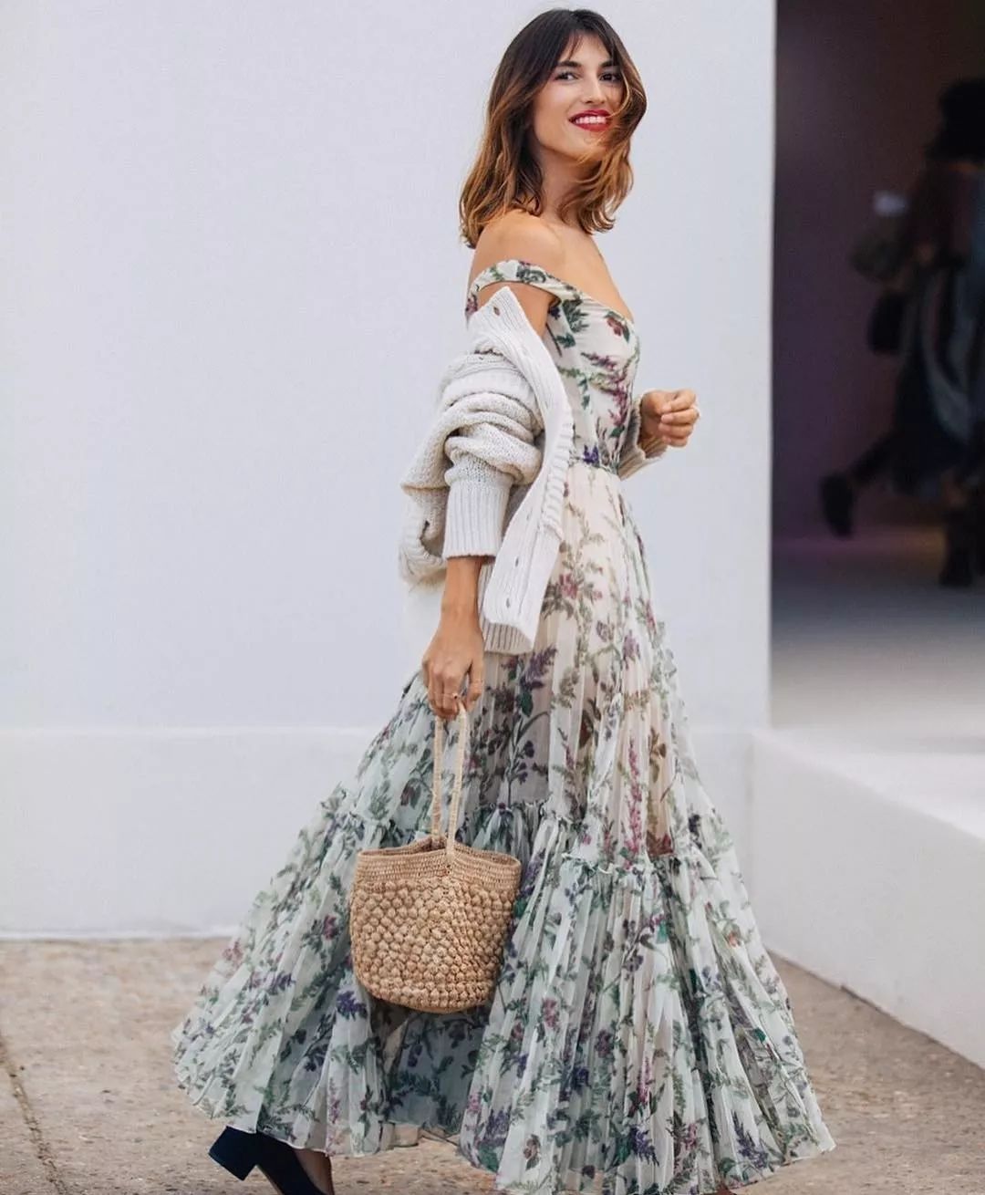 怎么调出跟钟楚曦一样的复古风,钟楚曦新中式穿搭同款