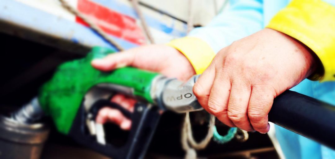 汽车加错油怎么办,汽车加错油清洗油路要多少钱